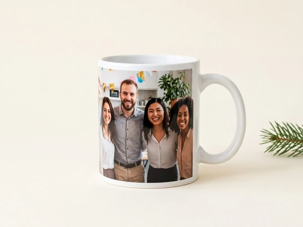 Photo mug printed with a group of colleagues
