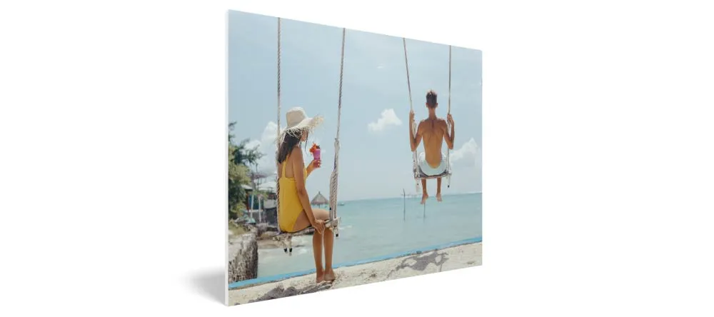 What is Forex® Photo Board? The Complete Guide. Forex® Photo Board featuring photo of couple by the beach. 