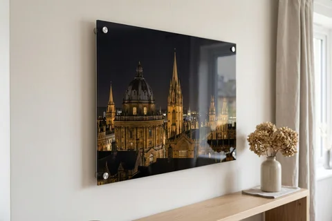 acrylic photo print oxford – a glossy acrylic print of the spires at night mounted off a pale wall