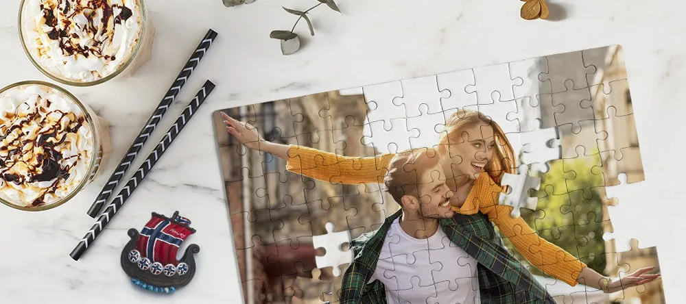 maquette de puzzle personnalisé comme cadeau pour les couples