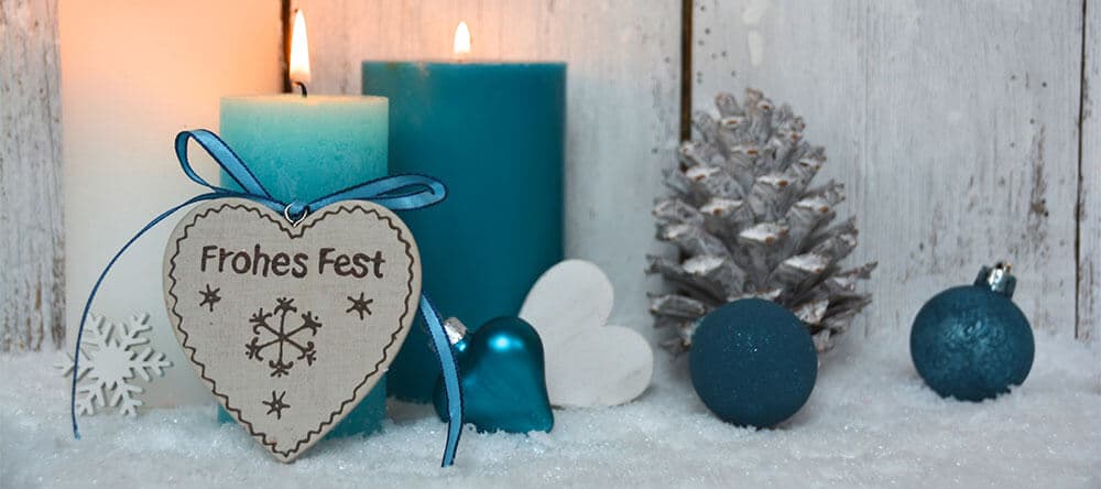 Lust auf etwas Neues? Statt Rot, Grün und Gold ist derzeit Petrol mit Weiß und Silber im Trend