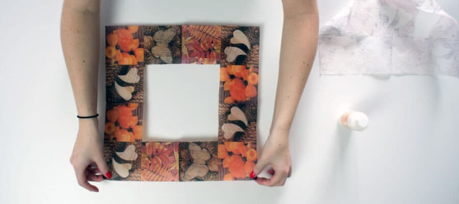 RBastelanleitung in unserem Blog: Serviettenrahmen einfach selbst gemacht