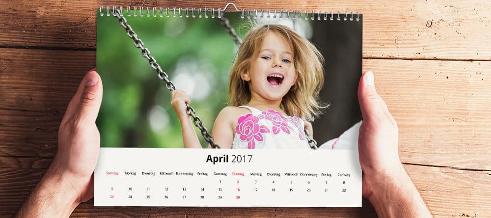 Ein Fotokalender mit deinen Kleinen erfreut die Großeltern das ganze Jahr
