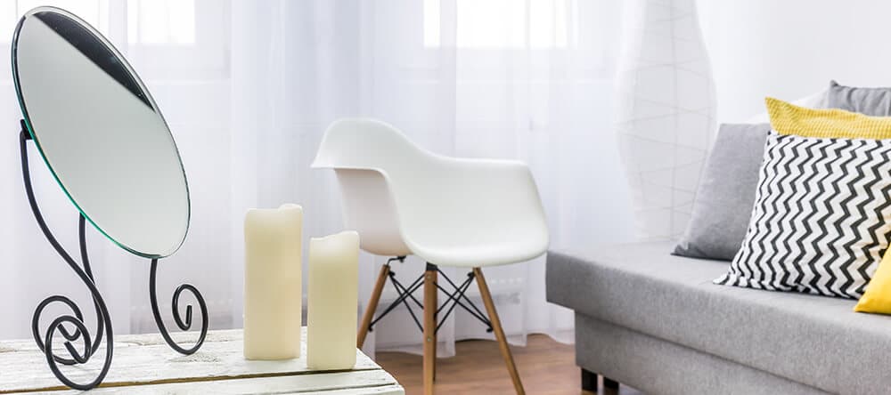 Spiegel ergänzen dein Wohnzimmer in jeder Größe als tolle Dekoration