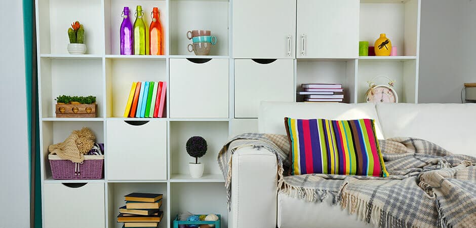 Bunte Streifen als Raumdekoration