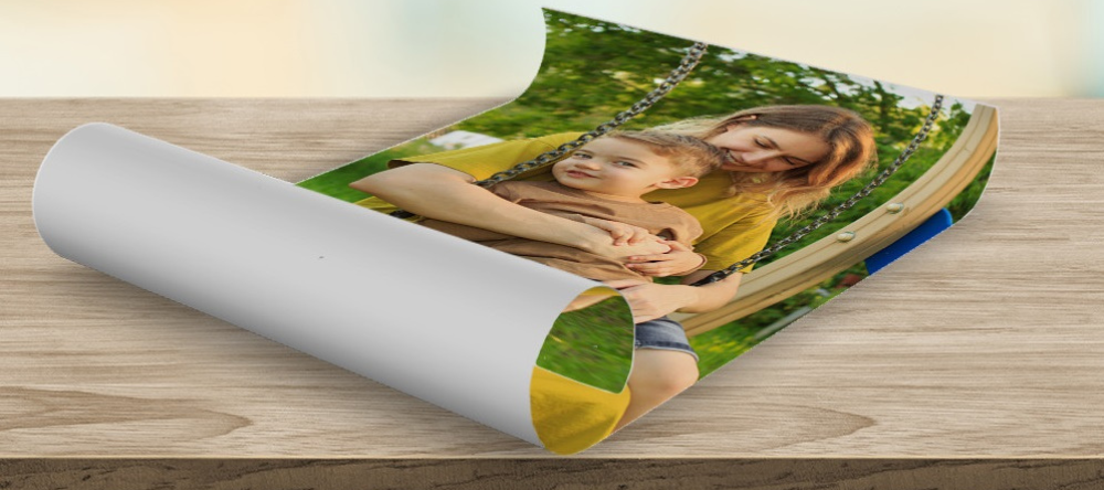 Poster aufhängen - Poster auf Untergrund