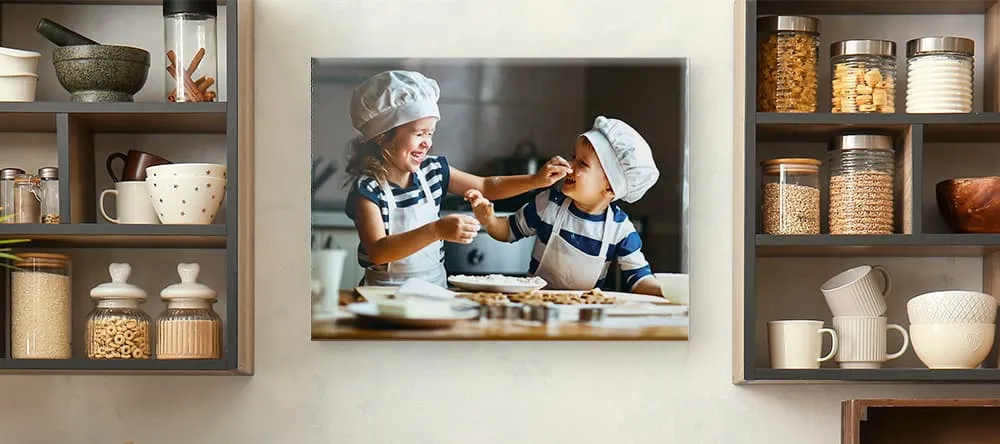 Bilder fuer die Kueche auf Leinwand - Kinder beim Backen