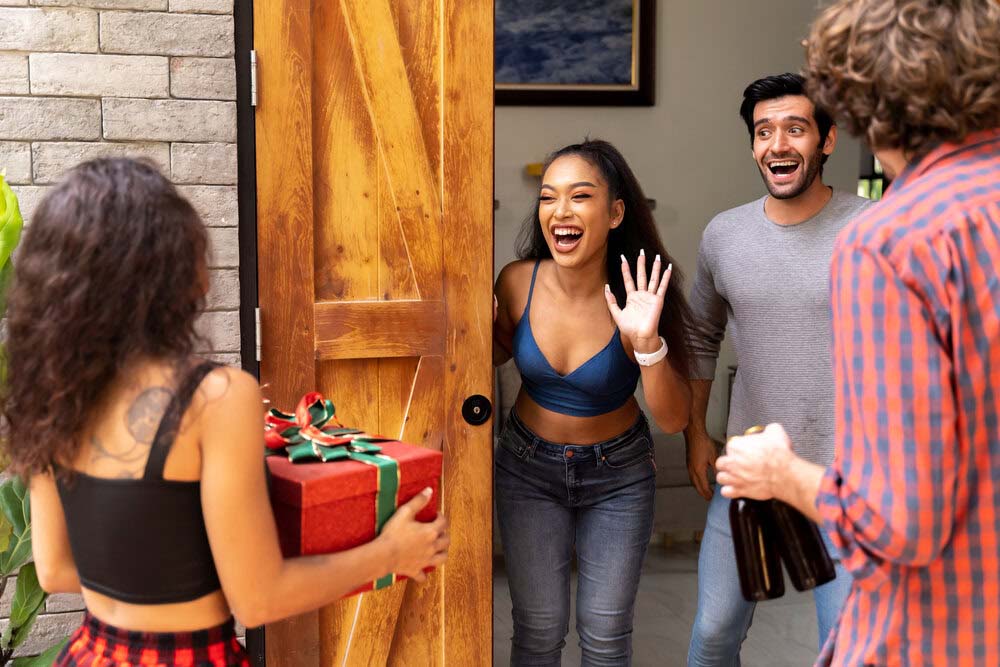 housewarming gifts for couple