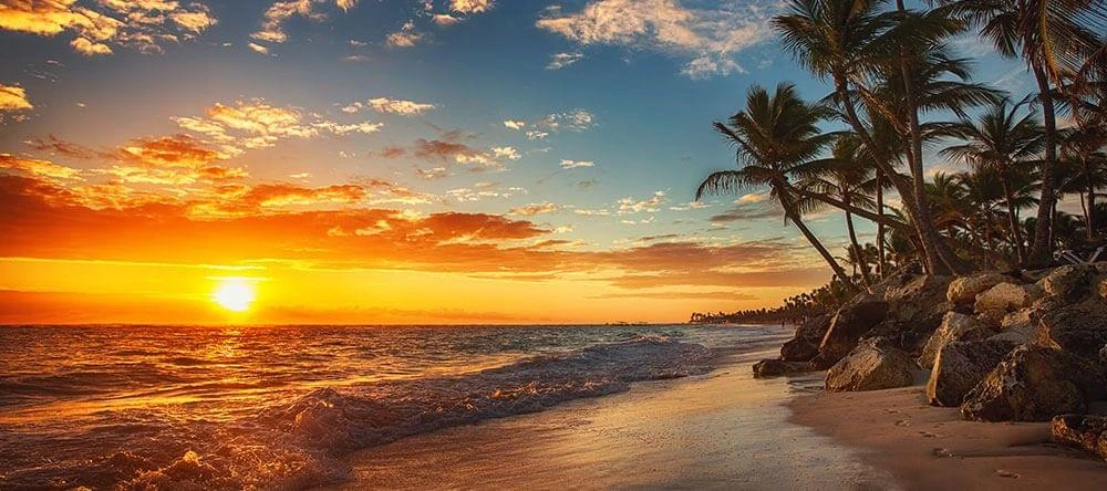 Even when both halves of the picture are lovely, you should never photograph the horizon in the middle.